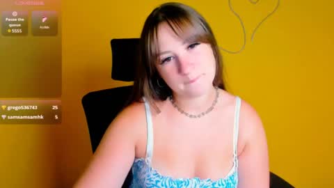 Snapshot of camilla_body chatting on 07.11.26 Camilla online show from 07.11.26