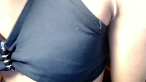 Camilla online show from 01.11.25