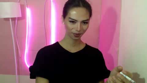 Camilla online show from 03.08.25