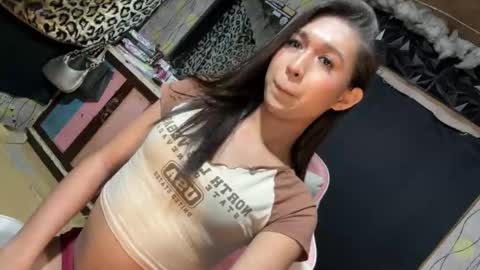 Snapshot of camillaslutttx chatting on 10.05.25 camillaaa ig mszane3e online show from 10.05.25