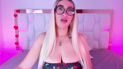 Camille online show from 04.08.26