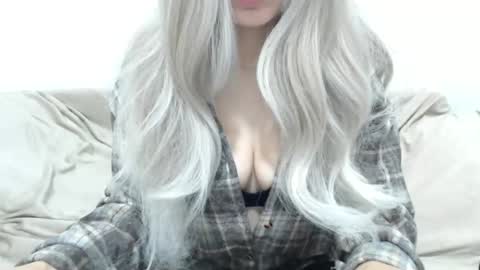 Snapshot of camillebunny chatting on 02.08.26 CamilleBunny online show from 02.08.26