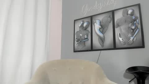 Camillo Virgil online show from 10.15.25