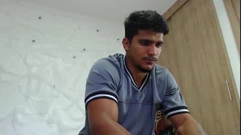 camilo_contre21 online show from 10.24.25