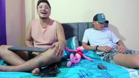 Snapshot of camilo_giveyou chatting on 11.05.25 camilo_giveyou online show from 11.05.25