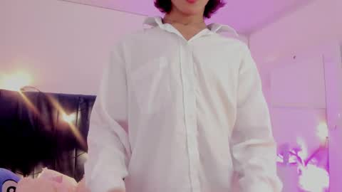 Snapshot of camilodoumit chatting on 03.12.25 CamiloDoumit online show from 03.12.25