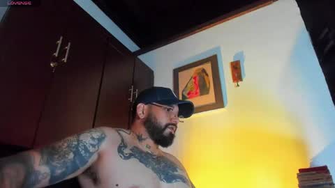 Snapshot of camilomayer chatting on 05.09.26 Camilo online show from 05.09.26