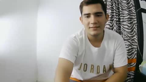 Camilowhite  online show from 09.30.25