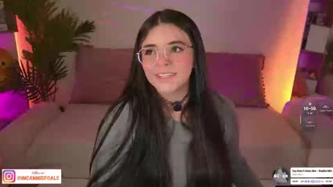   Lets reach 200 thumbs up  online show from 10.15.25