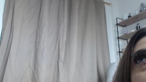 Snapshot of cammii_osoriioo chatting on 12.02.24 Cammi osoriioo online show from 12.02.24