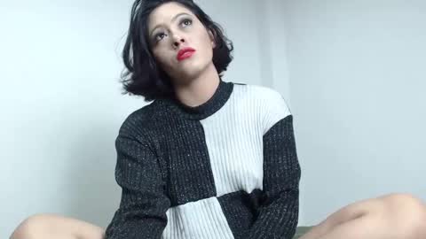 Snapshot of cammii_osoriioo chatting on 01.06.25 Cammi osoriioo online show from 01.06.25