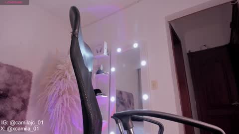 Laura Camila online show from 01.19.25