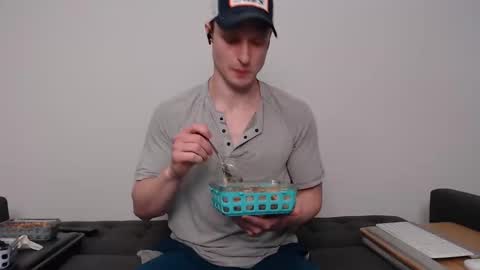 Snapshot of camsharpe6 chatting on 10.13.25 Cam online show from 10.13.25