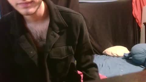 Snapshot of camtai12 chatting on 02.26.25 camtai12 online show from 02.26.25