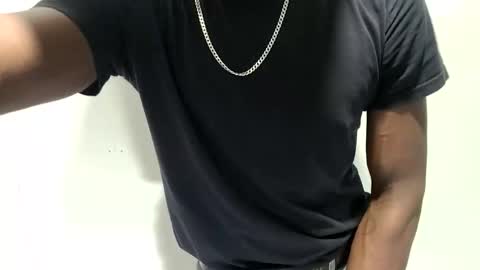 canadianbrownbear online show from 02.11.25