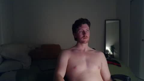 Snapshot of canadianstud18 chatting on 01.10.25 Devon online show from 01.10.25