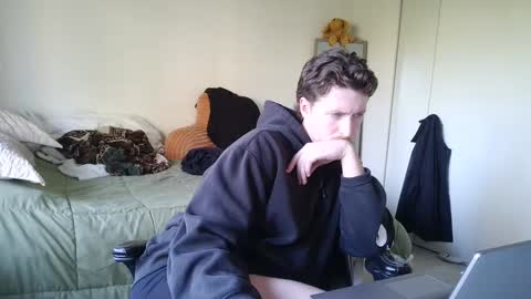 Snapshot of canadianstud18 chatting on 01.21.25 Devon online show from 01.21.25