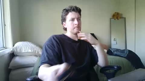 Snapshot of canadianstud18 chatting on 01.27.25 Devon online show from 01.27.25