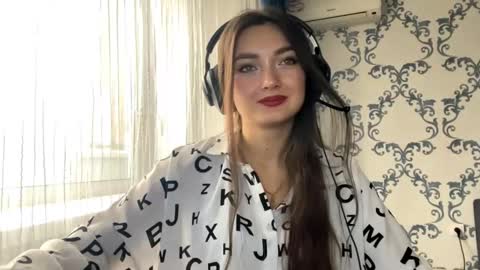 Kate online show from 11.06.25