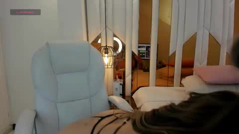 Candela online show from 09.21.25
