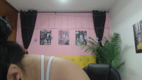 Candy  online show from 01.29.25