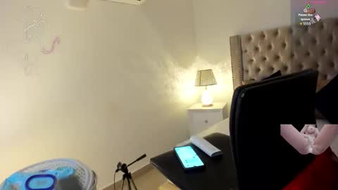 Candie  online show from 10.30.25