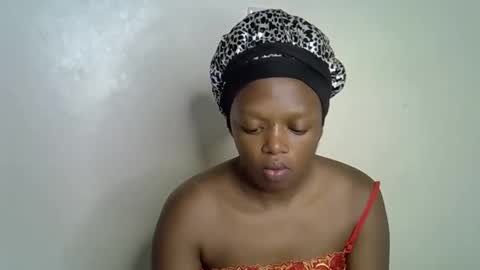 candiemaya online show from 04.11.26