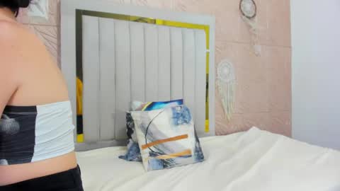 candise online show from 10.03.25