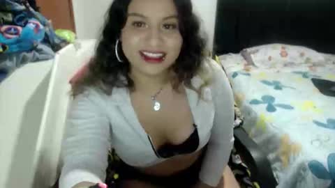 Snapshot of candy_01hot chatting on 04.15.26 candy_01hot online show from 04.15.26