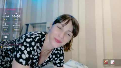 Snapshot of candy__spicy chatting on 06.23.26 Candy Spicy online show from 06.23.26