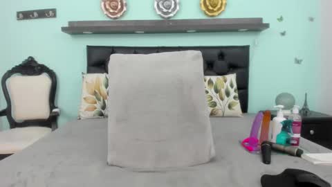 candy_big_tits18 online show from 01.10.26