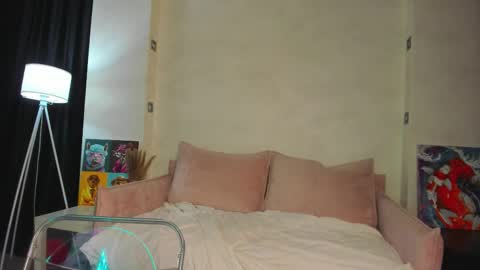 Snapshot of candy_cansew chatting on 02.22.26 Candy online show from 02.22.26