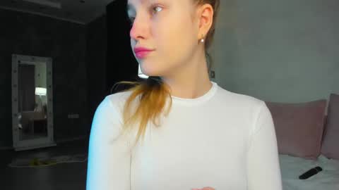 Snapshot of candy_cansew chatting on 02.23.26 Candy online show from 02.23.26