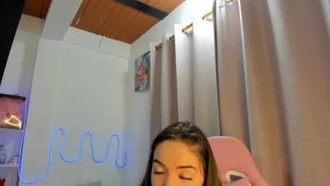 candy_kitty7343 online show from 04.07.26