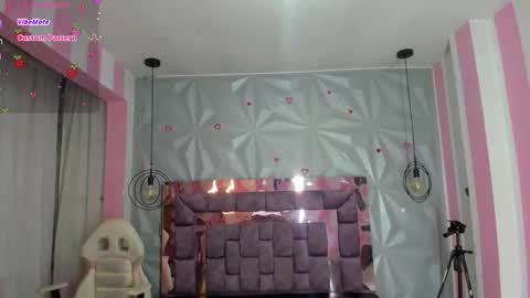 Ania online show from 11.25.25