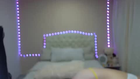 Snapshot of candycarson chatting on 10.07.25 CANDYCARSON online show from 10.07.25