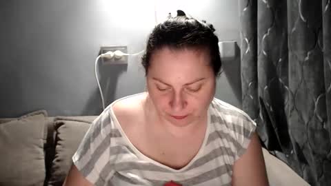 Laura online show from 04.02.26