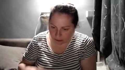 Laura online show from 05.08.26
