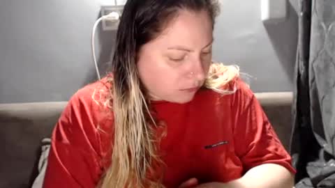 Snapshot of candycream74 chatting on 07.18.26 Laura online show from 07.18.26