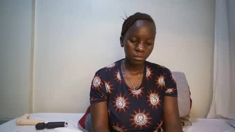 candycurly_ online show from 02.04.25