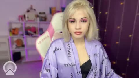 You can call me HH online show from 09.29.25