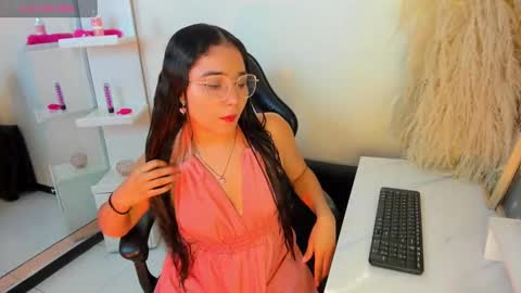 Snapshot of candyjoness_ chatting on 09.10.25 Candy online show from 09.10.25