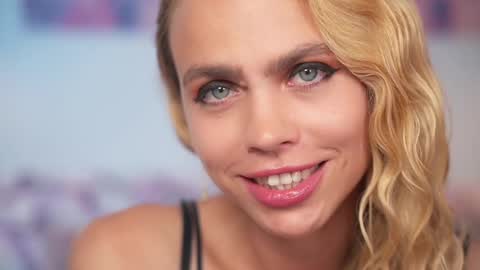 Snapshot of candylisa chatting on 02.10.25 FANSLY - online show from 02.10.25