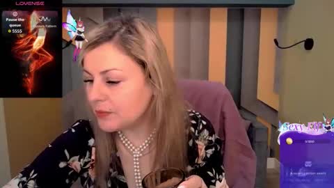 Snapshot of candylons chatting on 02.23.26 CandyLons online show from 02.23.26