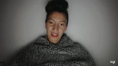 Snapshot of candymilfff chatting on 01.15.25 candymilfff online show from 01.15.25