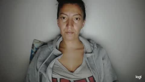 Snapshot of candymilfff chatting on 01.26.25 candymilfff online show from 01.26.25