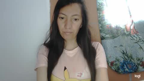 Snapshot of candymilfff chatting on 02.28.25 candymilfff online show from 02.28.25