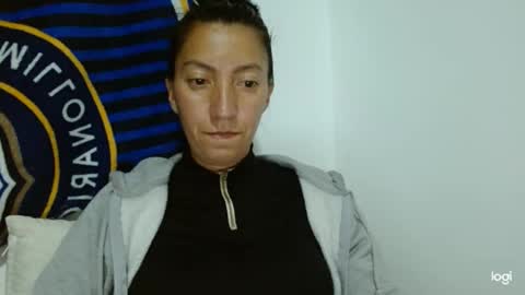 Snapshot of candymilfff chatting on 09.10.25 candymilfff online show from 09.10.25