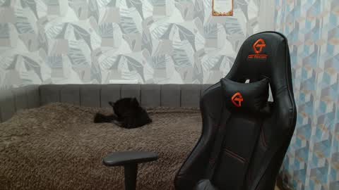 candymini online show from 09.20.25