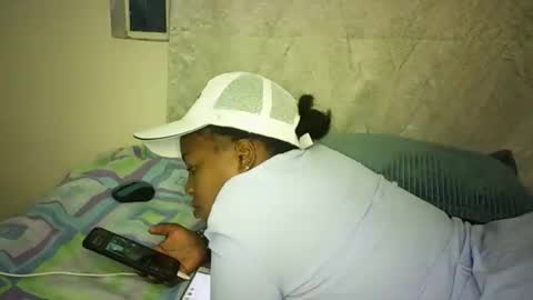 Snapshot of candyxlo chatting on 10.05.25 candyXLO online show from 10.05.25